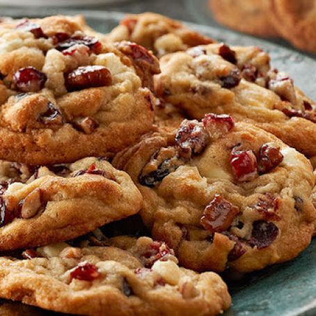 Big-Batch Kris Kringle Cookies