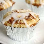 Ameretto Apple Struesel Cupcakes