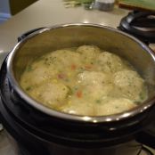 Slow Cooker Chicken and Dumplings