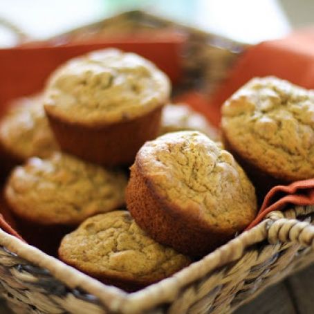muffin - BANANA WALNUT MUFFINS