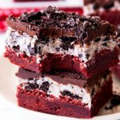 Red Velvet Oreo Brownies