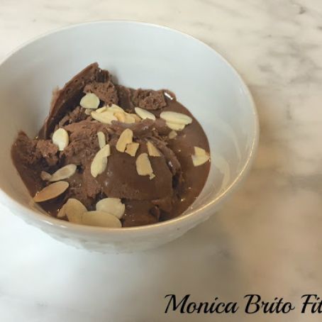 Healthy Chocolate Peanut Butter Banana Ice Cream