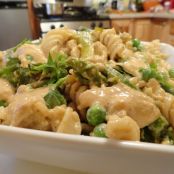 Rotini Alfredo with Asparagus and Peas