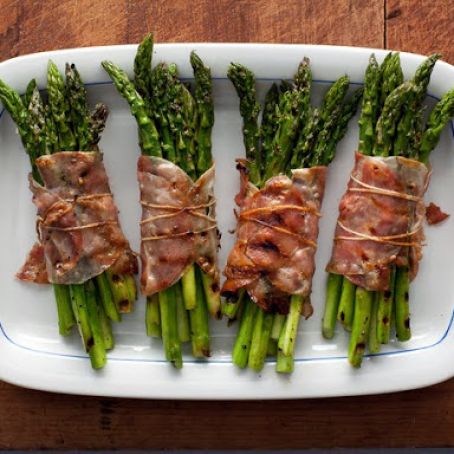 Bacon Wrapped Asparagus Bundles