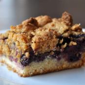 Golden and Crisp Blueberry Crumble Bars