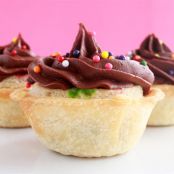 The Ultimate Ice Cream Cake Cookie Pie