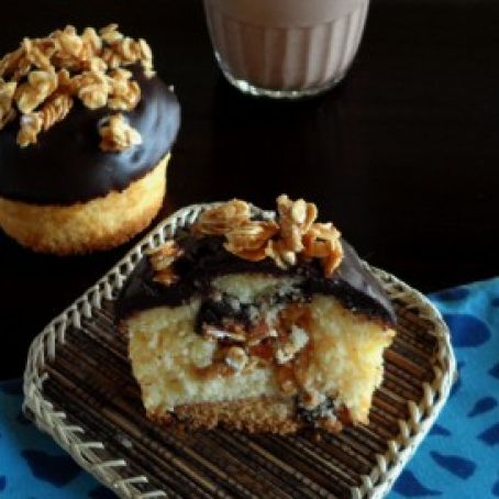 Granola Cookie Cupcakes