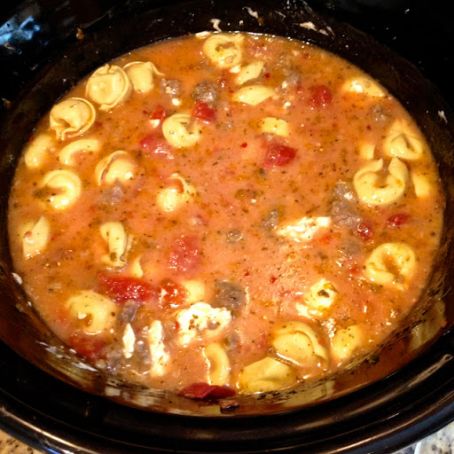 Slow Cooker Sausage & Cheese Tortellini