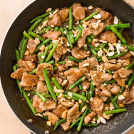 Stir Fried Pork with Green Beans and Cashews
