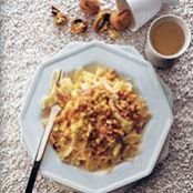 FARFALLE w/BACON  & LEEK CREAM SAUCE