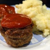 artsy-fartsy mama: Perfect Mini Meatloaf