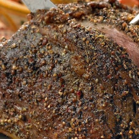 Peppered Herb Rib Roast
