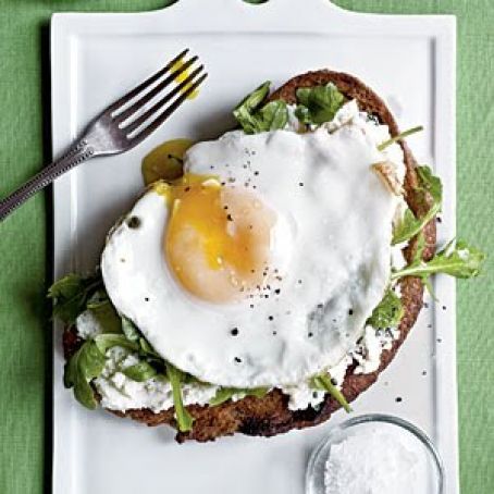 Open-faced Sandwiches with Ricotta, Arugula, and Fried Egg (Cooking Light)