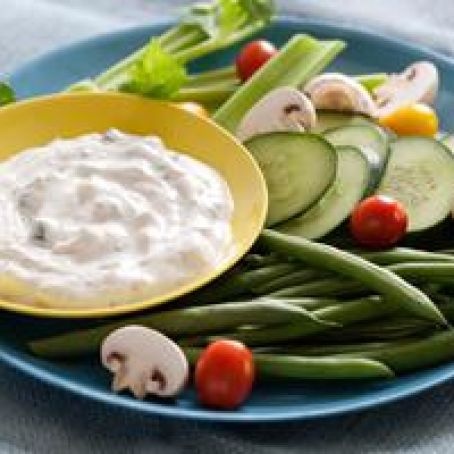Cucumber-Dill Yogurt Dip