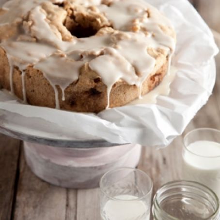 Uncle Bob’s Fresh Apple Cake