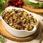 Jones Sausage, Cranberry & Apple Stuffing