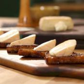 Maple Bread with Soft Cheese