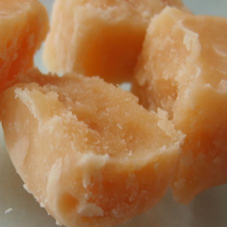 Crumbly butter fudge