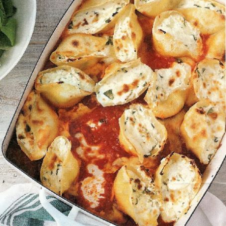 Spinach and Ricotta Stuffed Shells