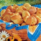 No-Knead Knot Rolls Recipe