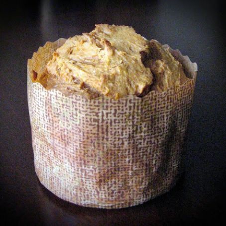 2-Ingredient Pumpkin Spice Muffins