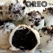No-Bake Oreo Cookie TRUFFLES!
