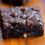 Gooey Chocolate Chip Brownie Bars