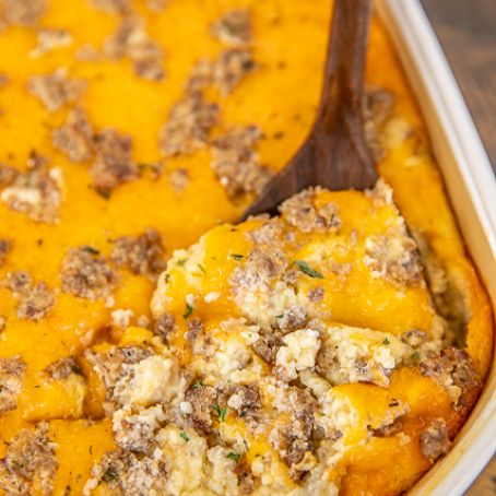 Sausage & Cream Cheese Grits Casserole 