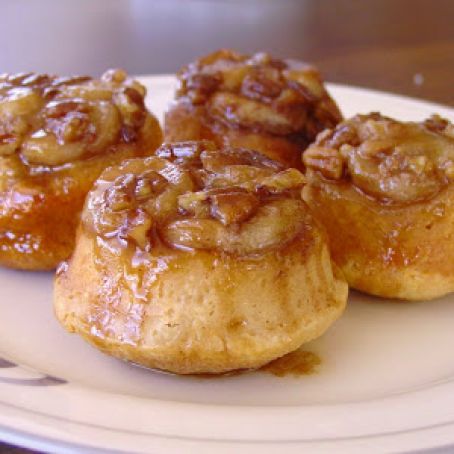 Butter Pecan Banana Buns