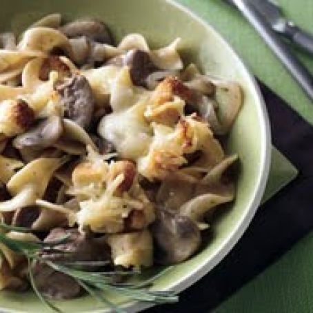 French Onion-Beef-Noodle Bake