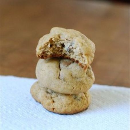 Chocolate Peanut Butter Bites that Will Melt in Your Mouth