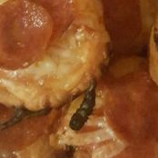 Pepperoni Pizza Muffins