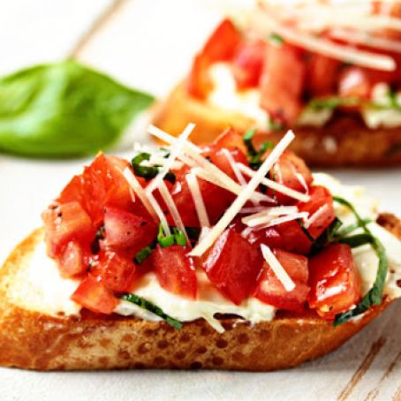 Roasted Garlic and Tomato Bruschetta