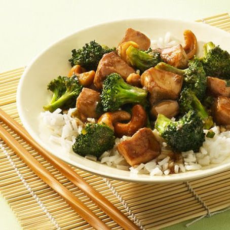 Cashew Chicken and Broccoli
