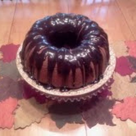 Pumpkin Bundt Cake With Chocolate Glaze