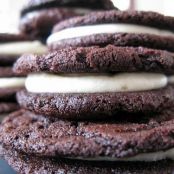 Homemade Oreo cookies