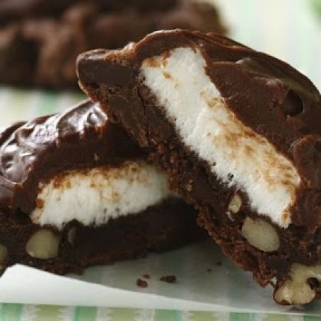 Chocolate-Marshmallow Pillows