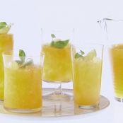 Peach and Basil Frozen Daiquiri