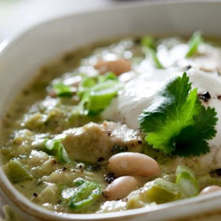 Slow Cooker Cilantro-Cumin Chicken Chile