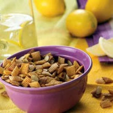 Lemonade Chex Mix