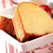 Old-Fashioned Pound Cake