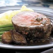Beef Tenderloin - w/Shallots and Figs