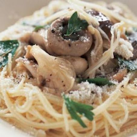 Braised Mushrooms with Angel-Hair Pasta