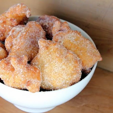Chuckwagon Apple Fritters