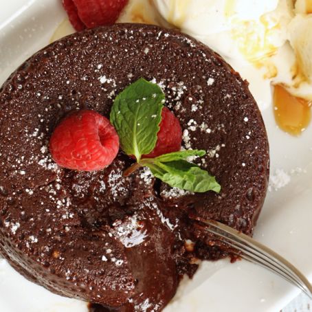 Instant Pot Chocolate Lava Cake