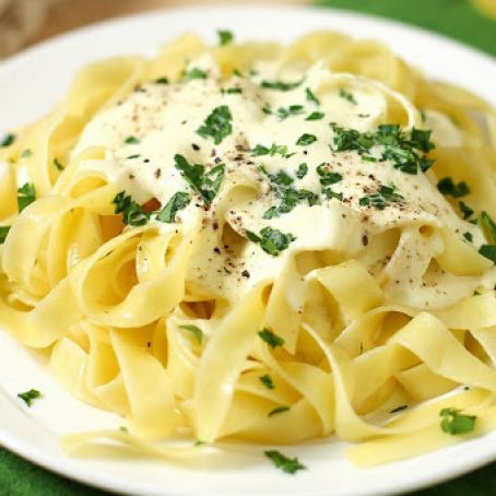 Olive Garden Copycat Alfredo Sauce