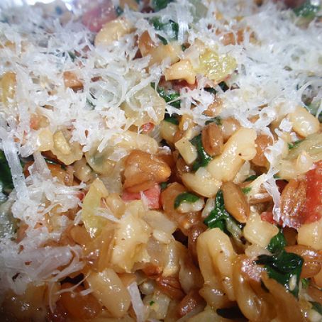 Grande Whole Grains with Spinach and Serrano Ham