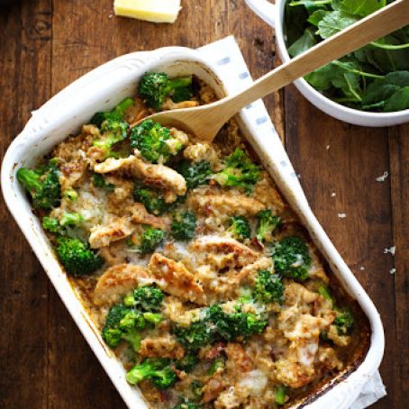 Creamy Chicken Quinoa and Broccoli Casserole