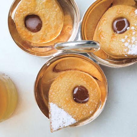 Nana’s Butter Cookies with Milk-Jam Filling