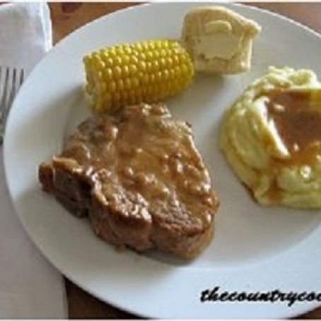 Slow Cooker Pork Chops and Gravy